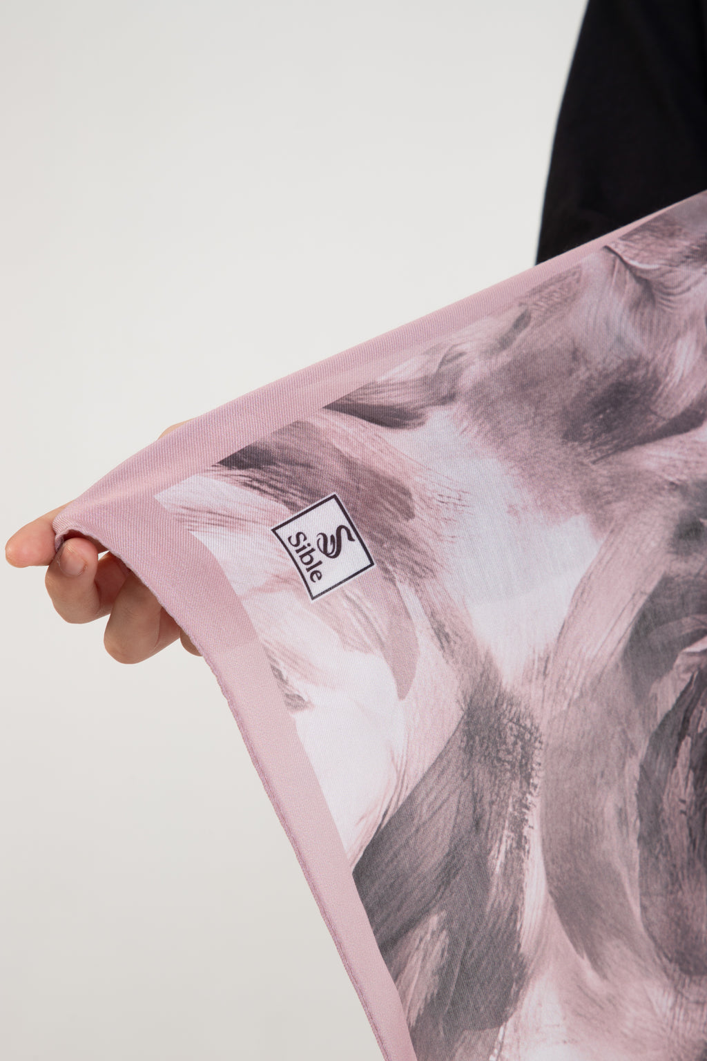 “Rosa” Gül Desenli İpeksi Soft Şal Pembe