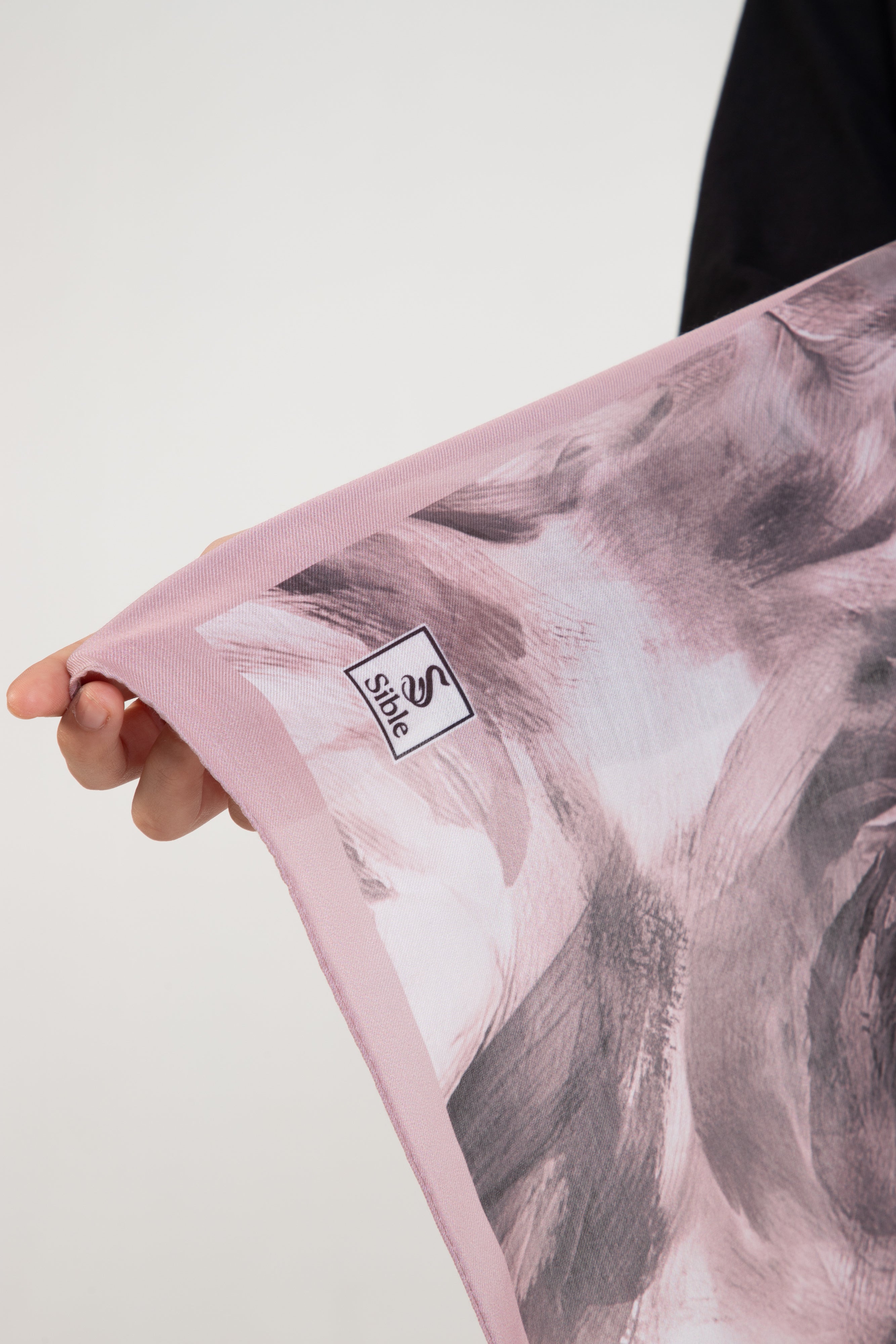 “Rosa” Gül Desenli İpeksi Soft Şal Pembe