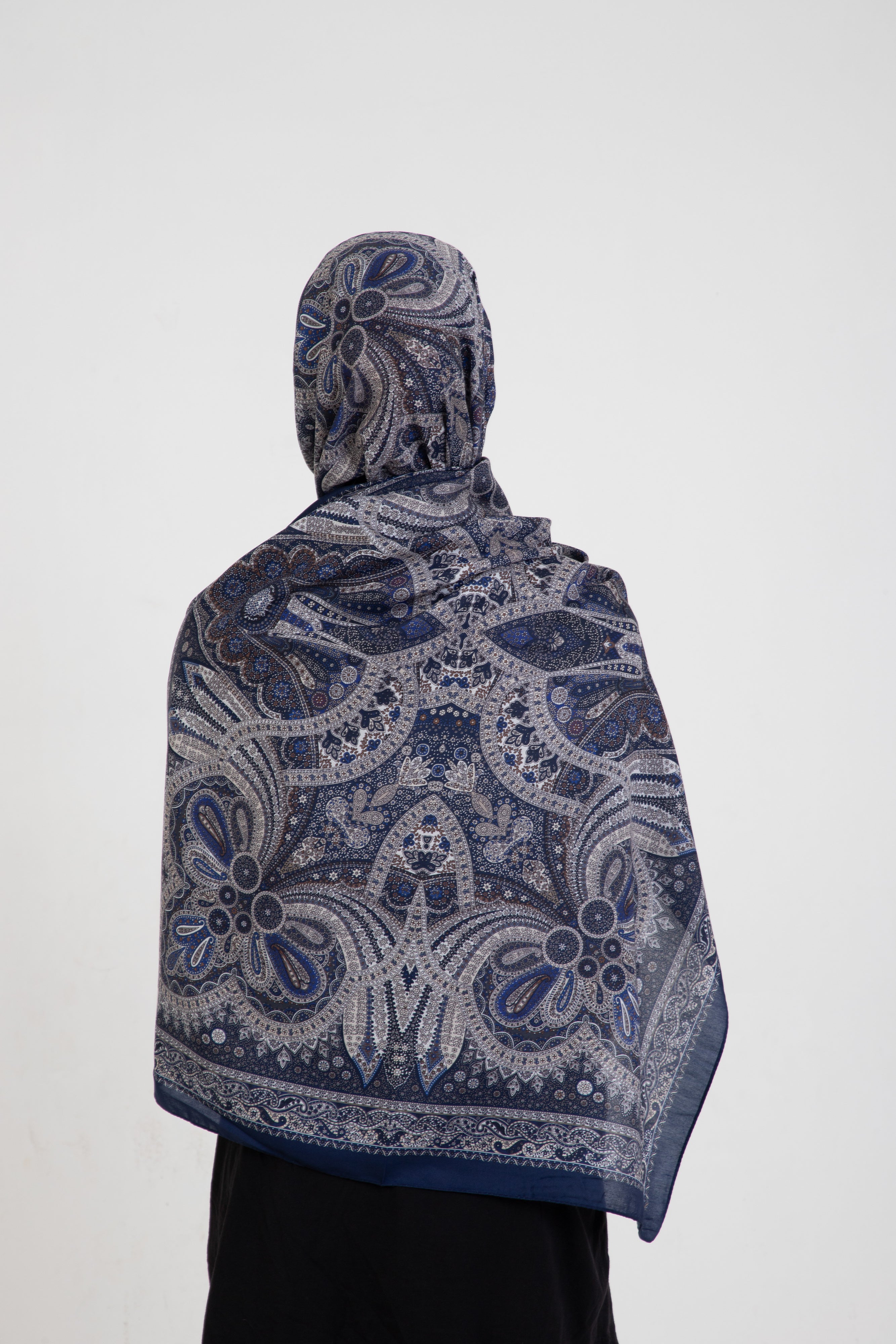 Etnik Etro “Tula” Desenli İpeksi Soft Şal Lacivert