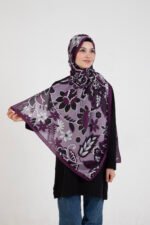 Floral “Zahara” Desenli İpeksi Soft Şal Mor - Görsel 4