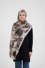 “Rosa” Gül Desenli İpeksi Soft Şal Bej - Görsel 2