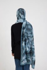 “Rosa” Gül Desenli İpeksi Soft Şal Turkuaz - Görsel 4